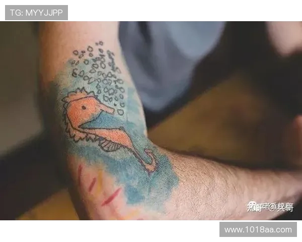 德甲球队相关纹身设计视频集合：球迷热爱的新表达