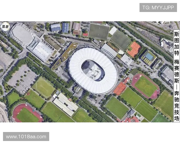 德甲球队球场标准尺寸与场地设计解读